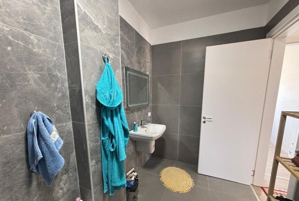 Apartament 2+1 per shitje tek Univers City !