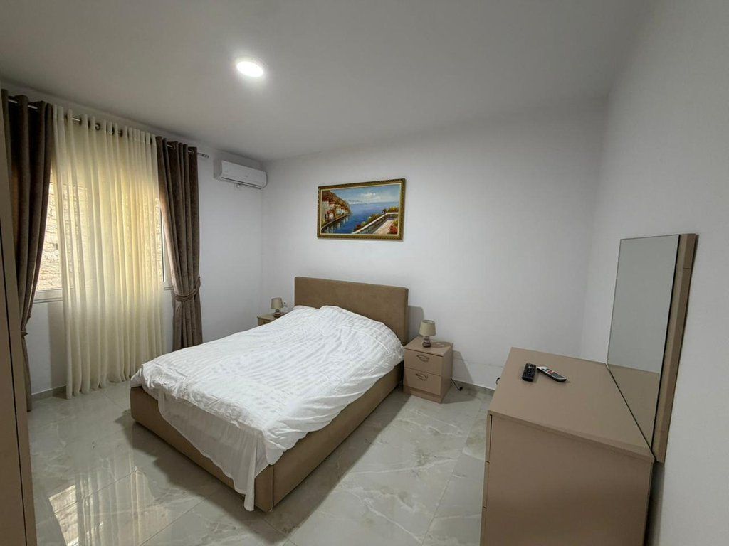 GJASHTE, SARANDE, SELLING VILLA