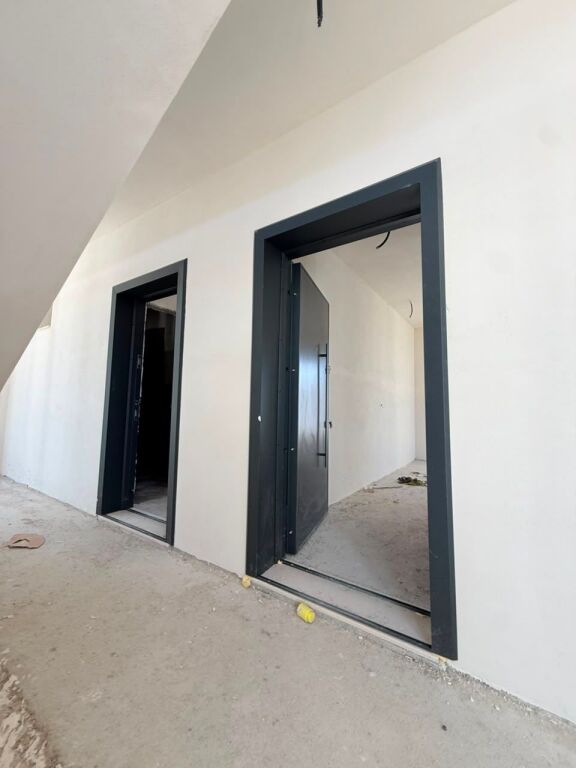 APPARTAMENTO 1+1 IN VENDITA A RADHIME, VLORE