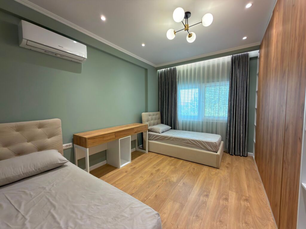 APARTAMENT 2+1+2 ME POST PARKIMI | ME QIRA | LIQENI I FARKËS