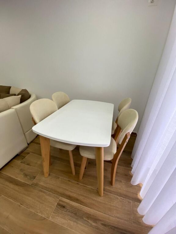 Qera | Apartament 2 + 1 | Rruga Bardhyl | 600 €/muaj