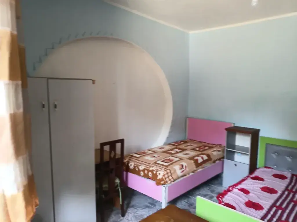 Qera | Garsoniere | Rruga Stefë Curani | 250 €/muaj