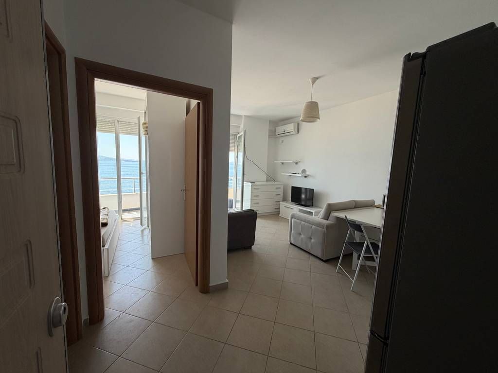 VENDIAMO APPARTAMENTO CON VISTA APERTA SUL MARE + POSTO AUTO, SARANDE
