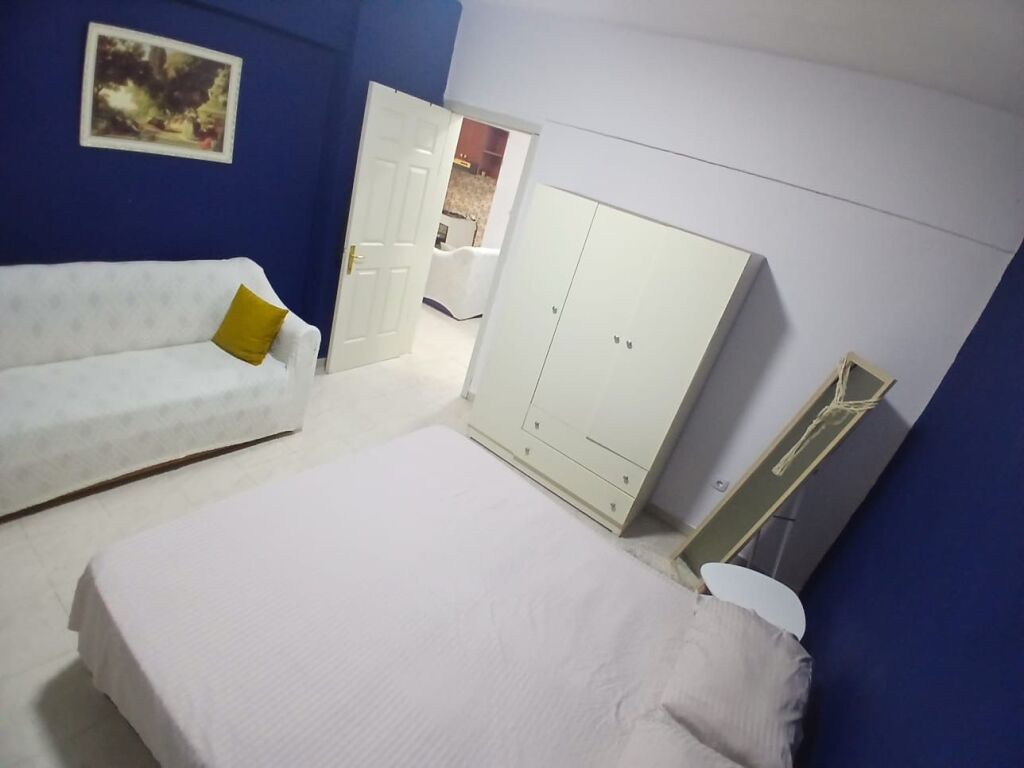 Jepet Me Qera Apartament 2+1+1 Ballkon