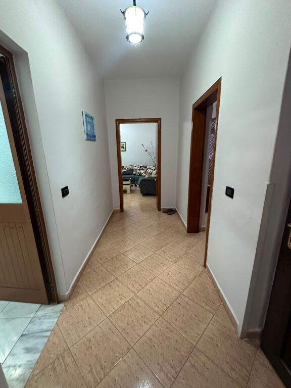 Jepet Me Qera Apartament 2+1+1 Ballkon