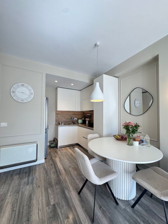 SHITET APARTAMENT 2+1 EKSKLUZIV – KODRA E DIELLIT 1 Zgjerimi,TIRANË