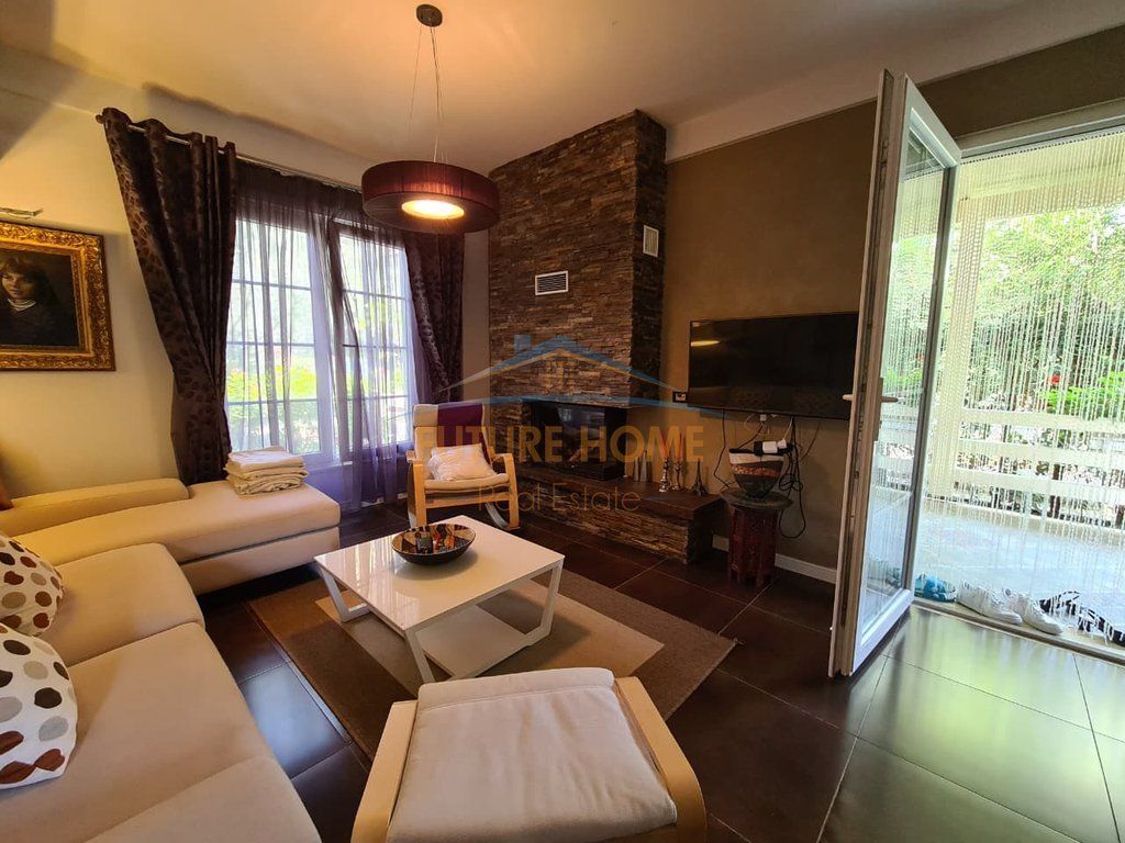 Rent,Villa at Lura 1 Gjiri i Lalzit!