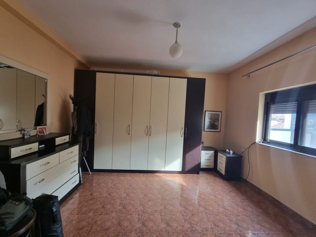 Me QIRA Apartament ne Laprake