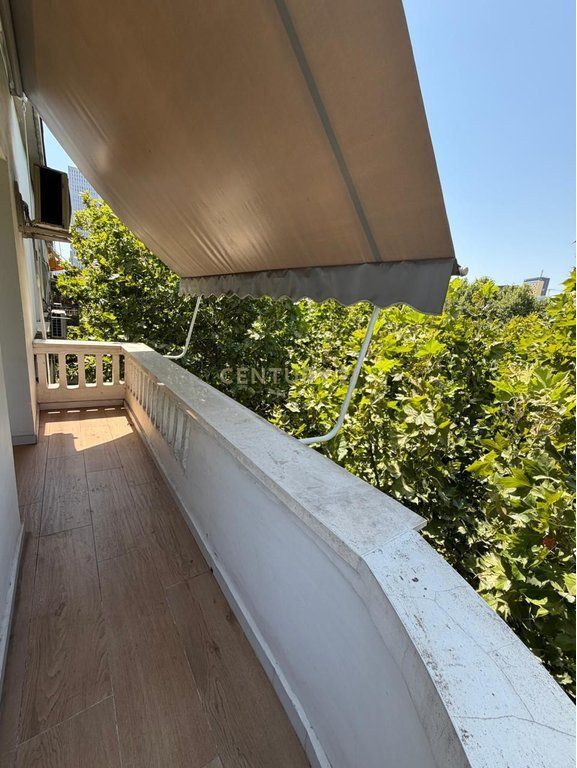 Appartamento 1+1 in affitto – Di fronte a 7 Xhuxhave. 500 € /Mese