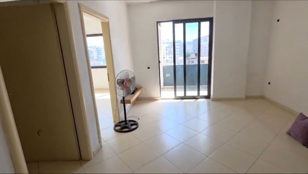 Jepet me qera Apartamenti Bosh 2+1 , Astir perballe Viles L 350 mije leke te vjetra