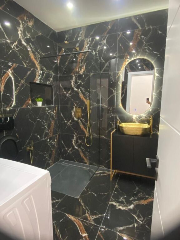 Jepet me Qira Apartament Luksoz 1+1 –Plazh Durres