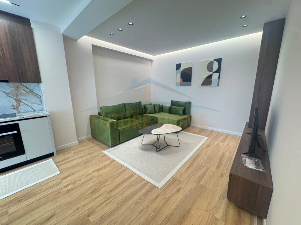 For sale, Apartment 1+1, Unaza Re