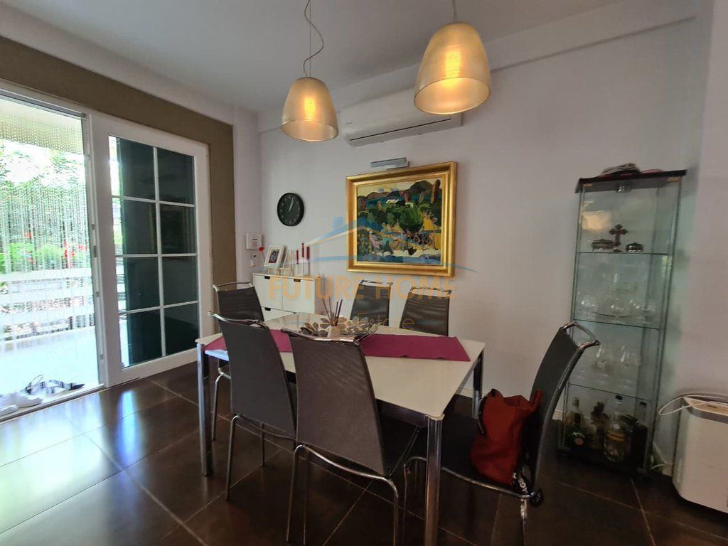 Rent,Villa at Lura 1 Gjiri i Lalzit!