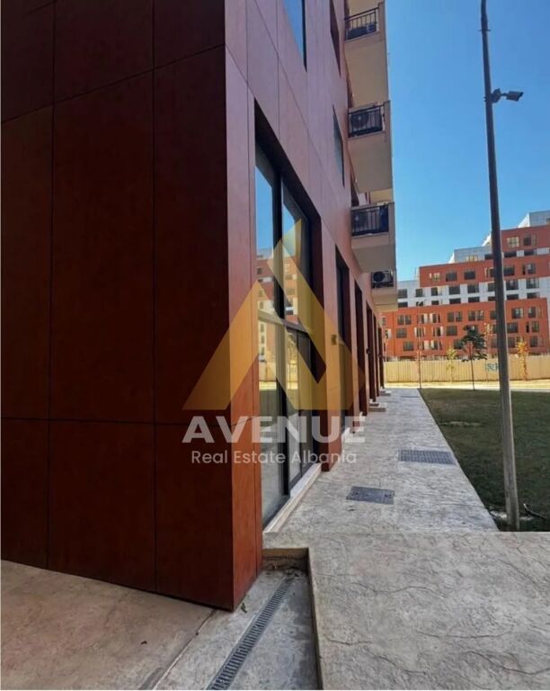 AFFITTASI NEGOZIO COMPLESSO URBAN GATE, ASTIR
