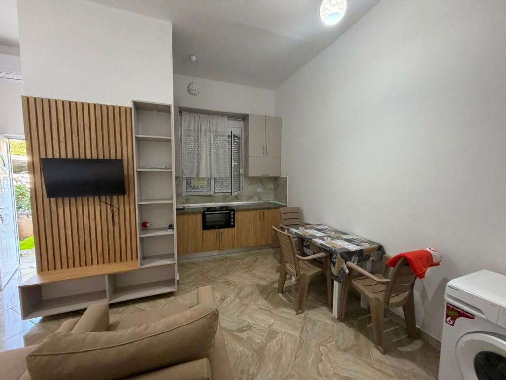 For rent 1+1 at Shkembi Kavajes