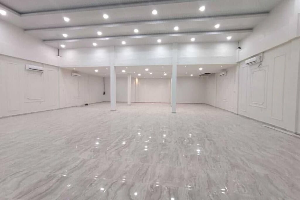 Selite/Mercato Alimentare, si affitta uno spazio di 200m2.