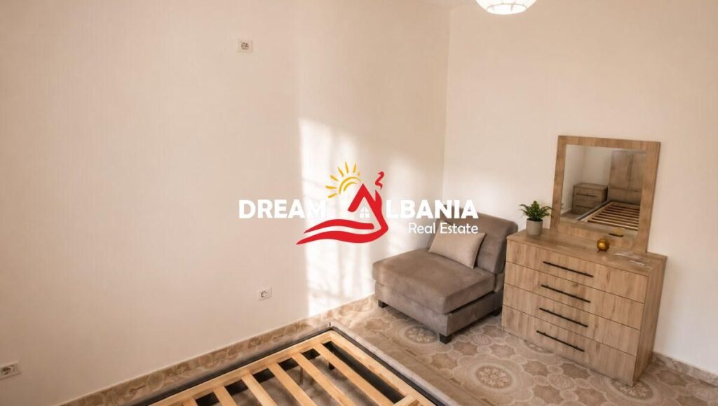 Appartamento in affitto piano villa 2+1 a Xhamllik, Tirana (ID 4251450) f