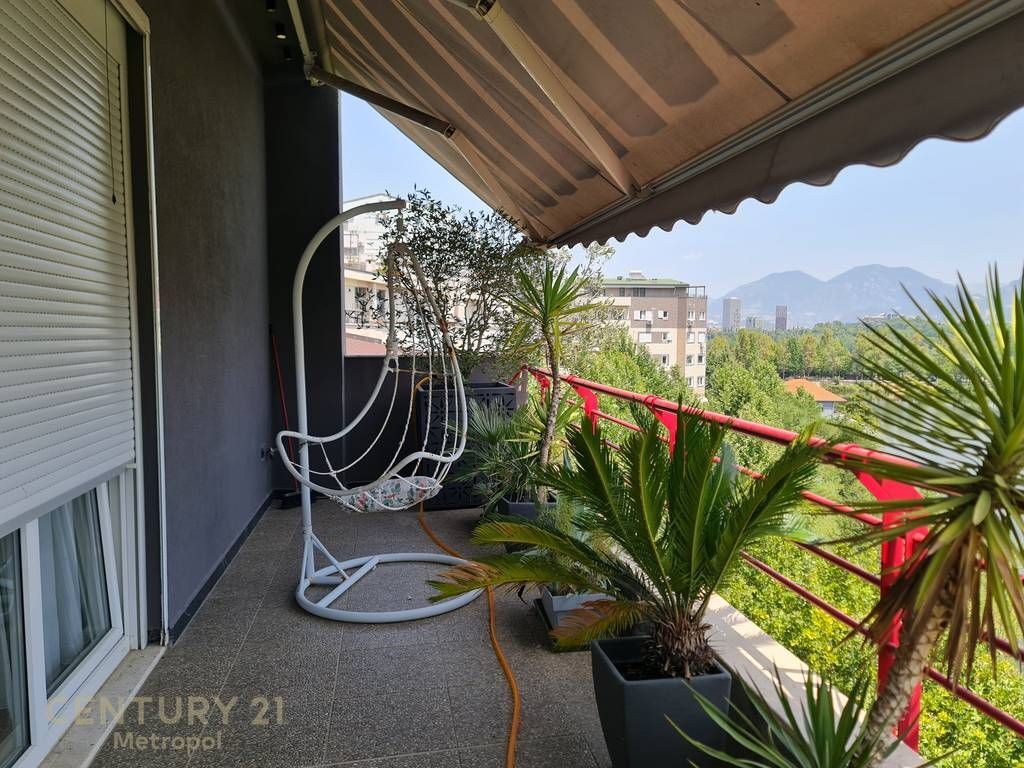 Apartment 2+1+2 for Rent at Dry Lake, Tirana!