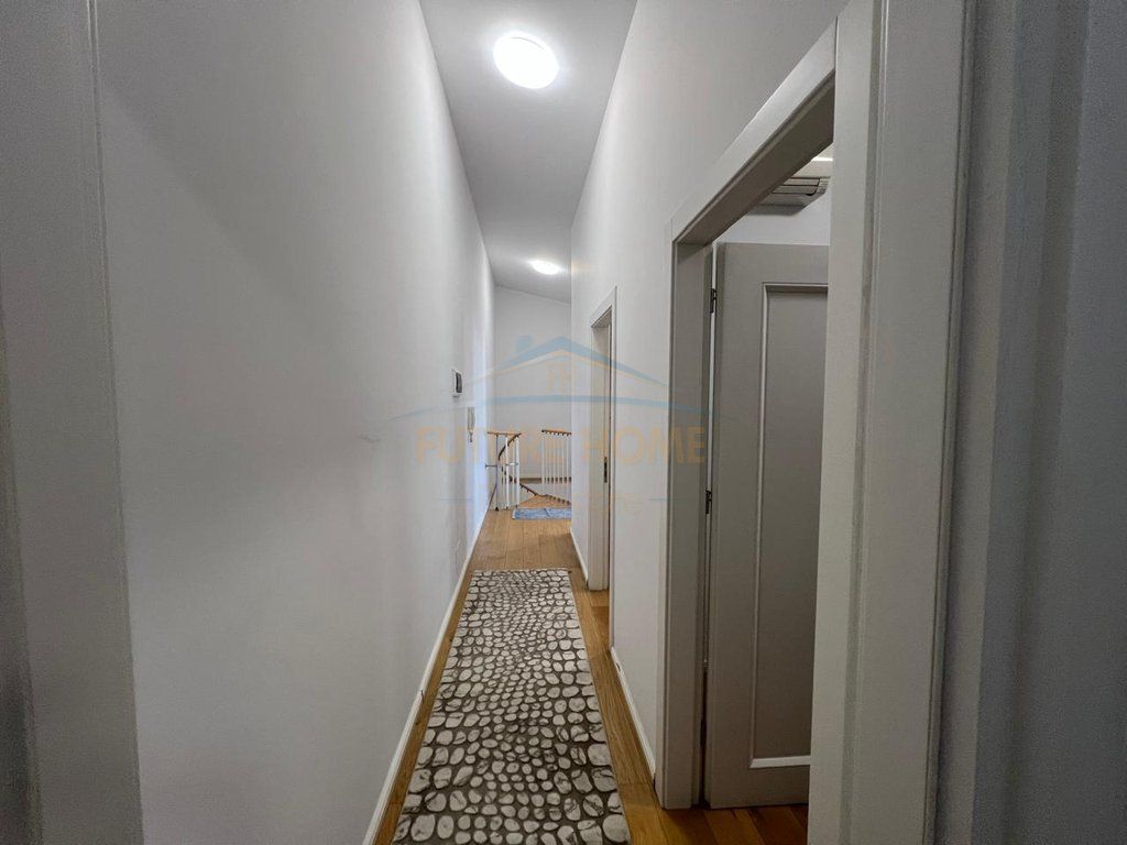 Qera,Duplex + Post Parkimi, Liqeni i Thate, Tirane. PRM71801
