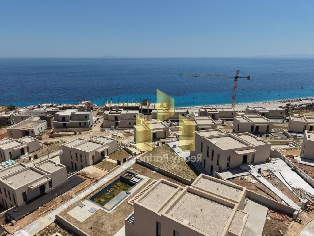 🌊 VILLA THAT OFFERS YOU TRUE LUXURY IN DRIMADH! 🏡