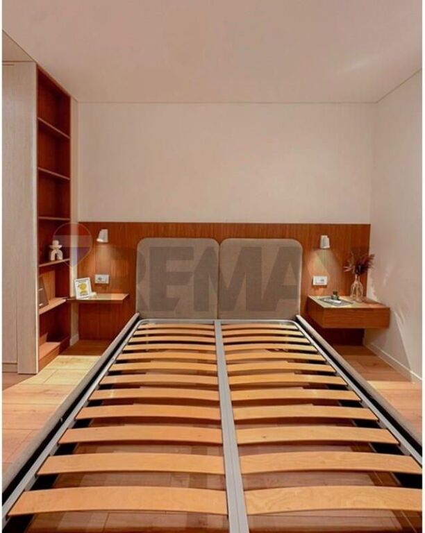 Shitet apartament 1+1 Liqeni i Thatë