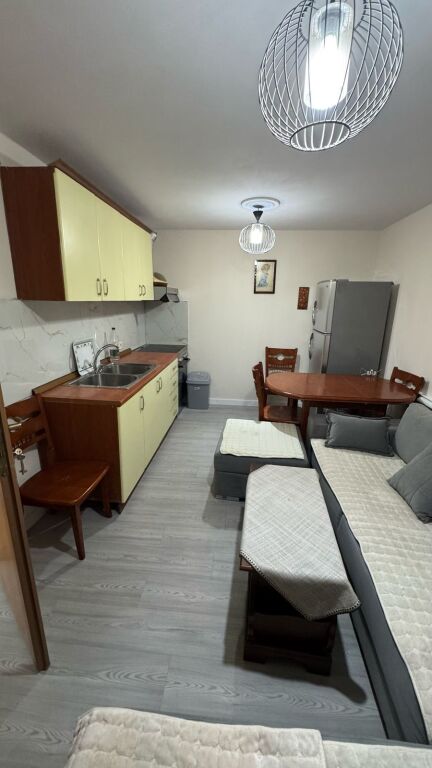 Apartment 1+1 for rent – Rr e Dibrës, near Police Station No. 4