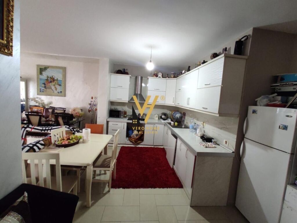 SHITET APARTAMENT 3+1+ BLK NE FRESK 26.000.000 LEKE