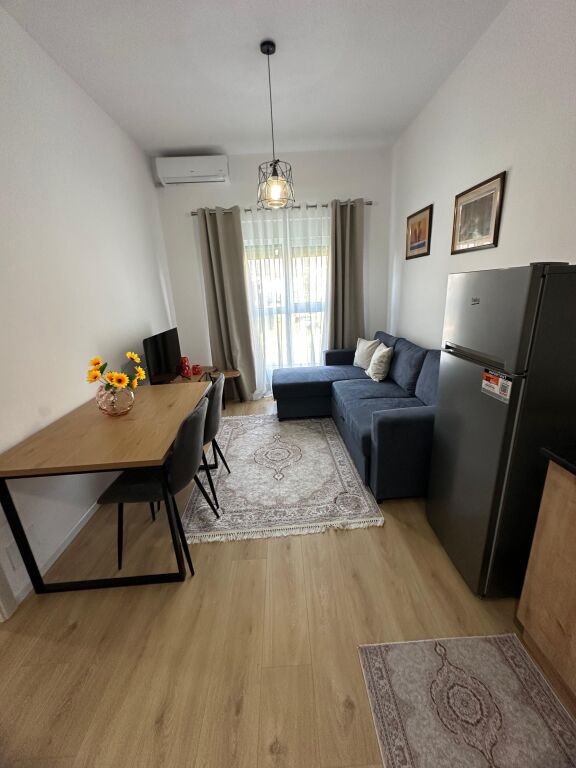 Affittasi 1+1 nel complesso Kadiu/Ali Dem 🏷️40.000 Leke