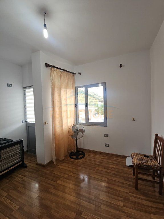 Rent, Private House 3+1+2+Parking, Spitalle, Durres