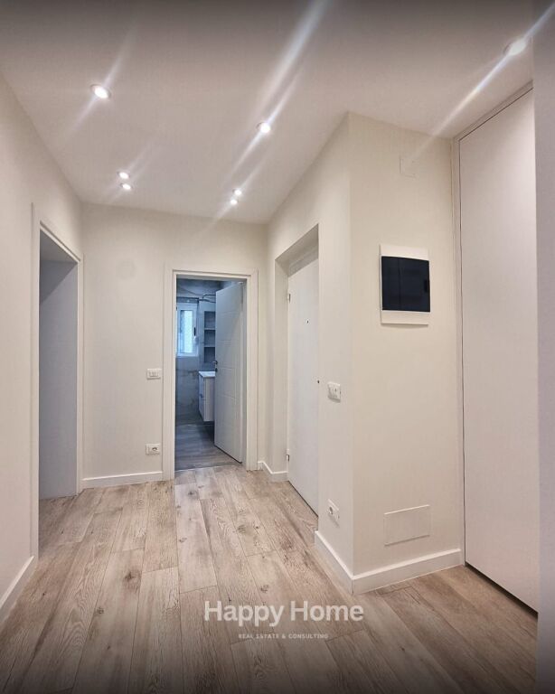 PRICE DROP, FOR RENT 3+1 APARTMENT + SEPARATE KITCHEN IN A SUPER LOCATION! ✨  📍 In the Center 🏢 Ideal for residence or office 📐 Net area: 110 m²