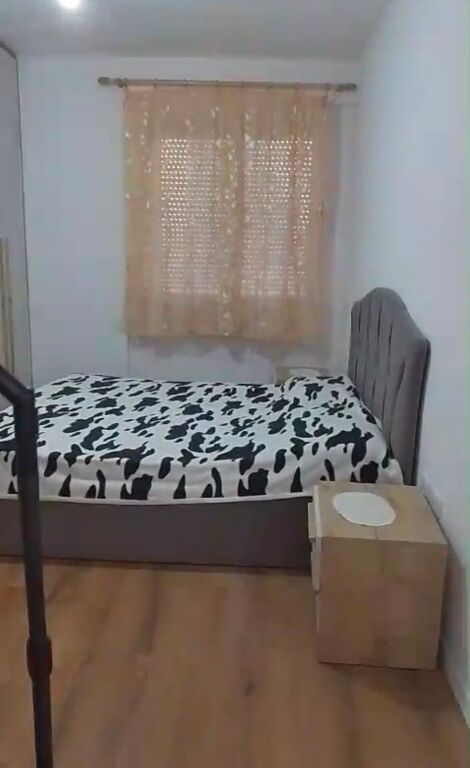 Jepet me qira 1+1 ISH PARKU 550 mije leke