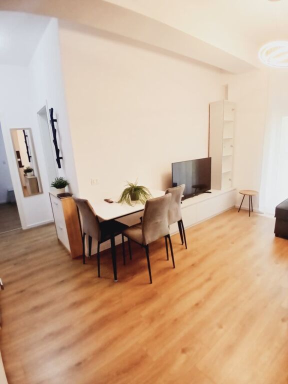 Jepet me qira 1+1,Rezidenca Kaim /Ali Dem ,42.000Leke i diskutueshem