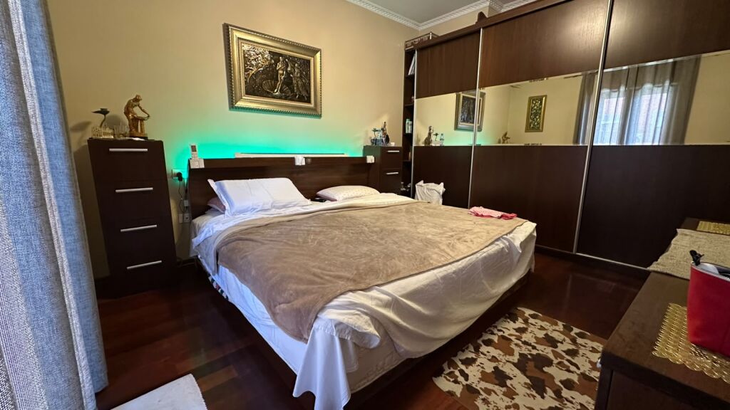 Apartament 3+1 me qira ne Qender