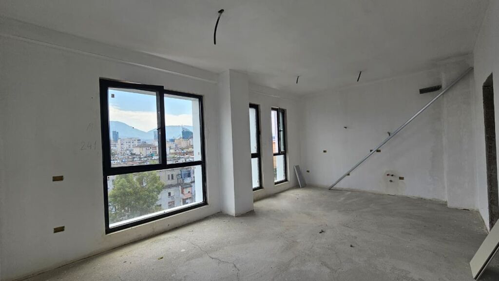 Apartament 2+1 në shitje te Square 21 nga Arlis Ndërtim 📍Rruga e Kavajës