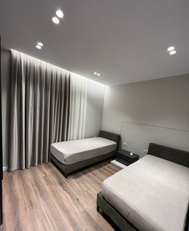 Rent | Apartament 2 + 1 | Ish Fusha e Aviacionit | 700 €/month