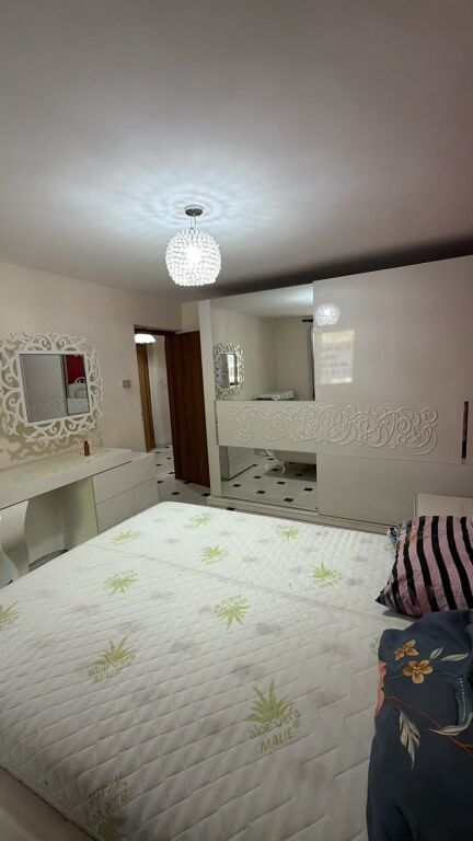 🏡 Jepet me Qira Apartament 2+1 – Kryqëzimi i 21 Dhjetorit