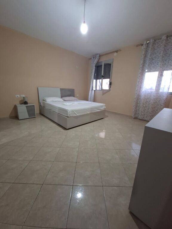 🏡 Appartamento 2+1 in affitto a lungo termine a Valona – Vicino al Porto 🌊