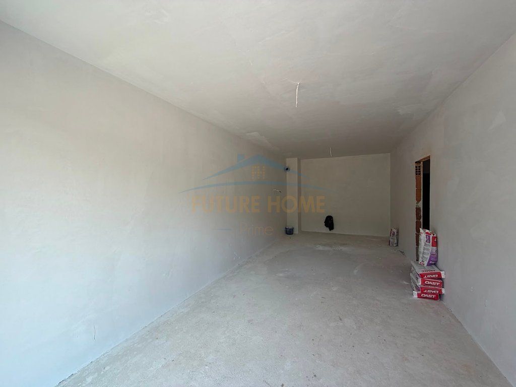 For sale , Apartment 1+1 , Dry Lake , Tirana