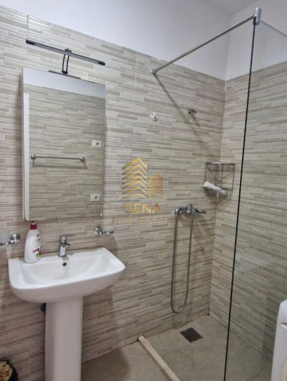 Affitto, Appartamento 1+1+balcone+Posto Auto, Via Dibra-QSUT, 50.000 Leke/mese