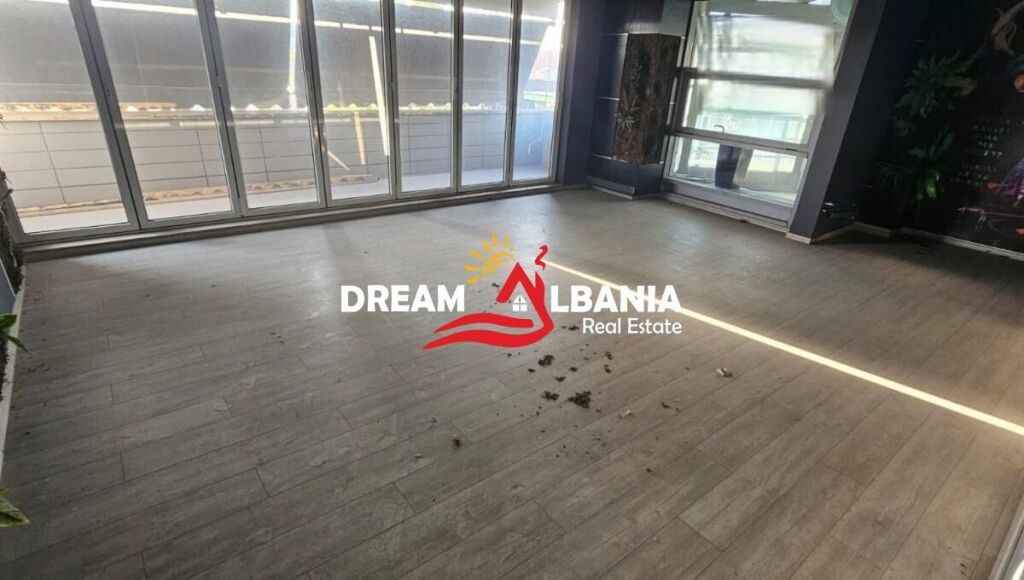 Business premises for sale on the second floor with elevator on Dritan Hoxha Street (ID 4171643)
