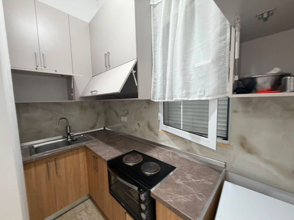 For rent 1+1 at Shkembi Kavajes