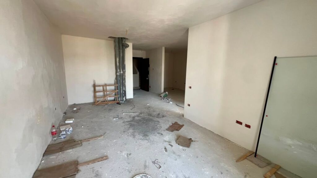 SHITET APARTAMENT 1+1 ASTIR PRANE ROTONDOS