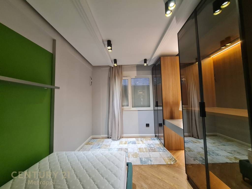 Apartment 2+1+2 for Rent at Dry Lake, Tirana!
