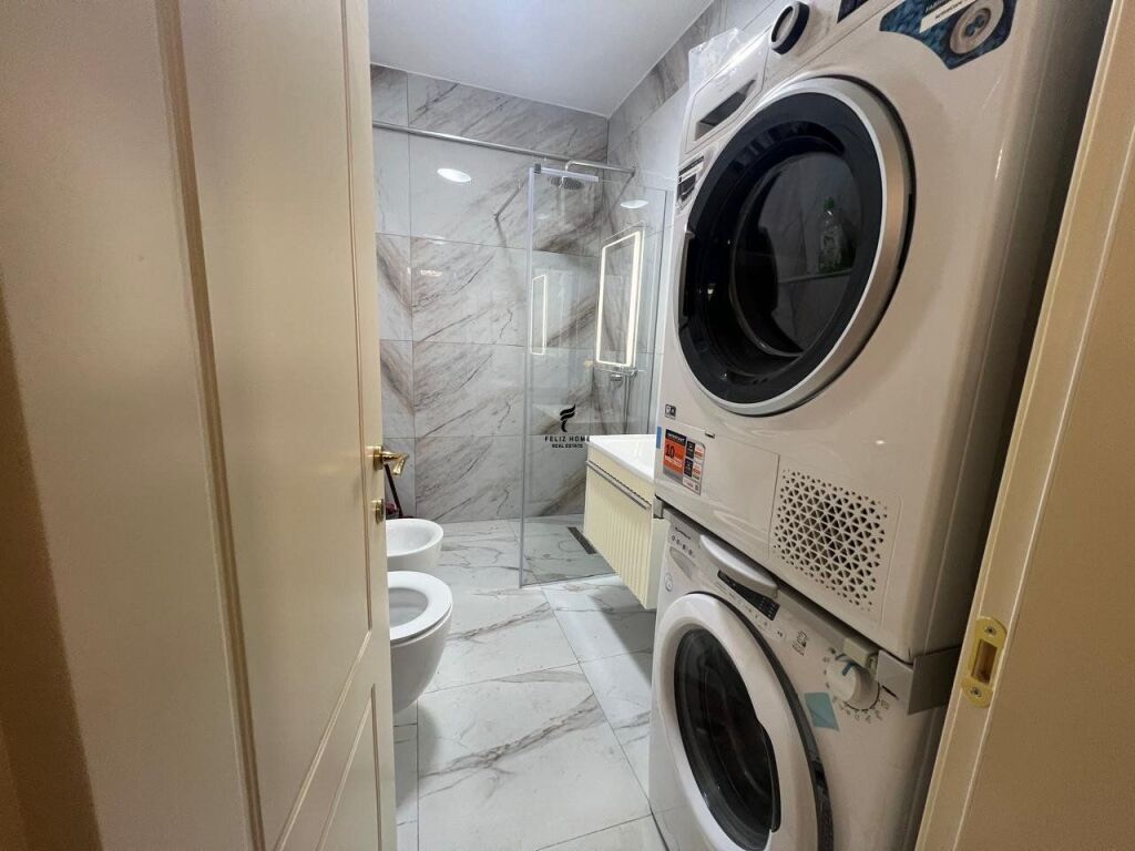 SHITET APARTAMENT 1+1 QENDER 24.500.000 LEKE FH-84256