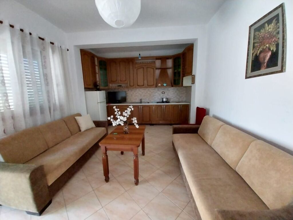 🏠 Garsoniere me qira afatgjatë në KSHA, Vlorë