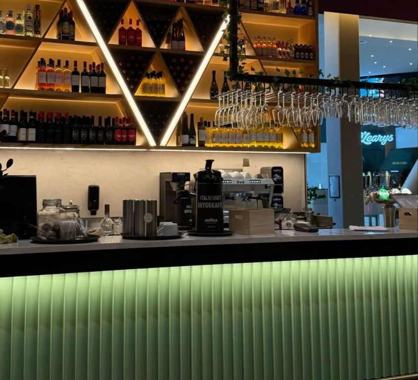 Myslym Shyr, 140m2 Premises for sale, WITH MORTGAGE/rented as Lounge - Bar!