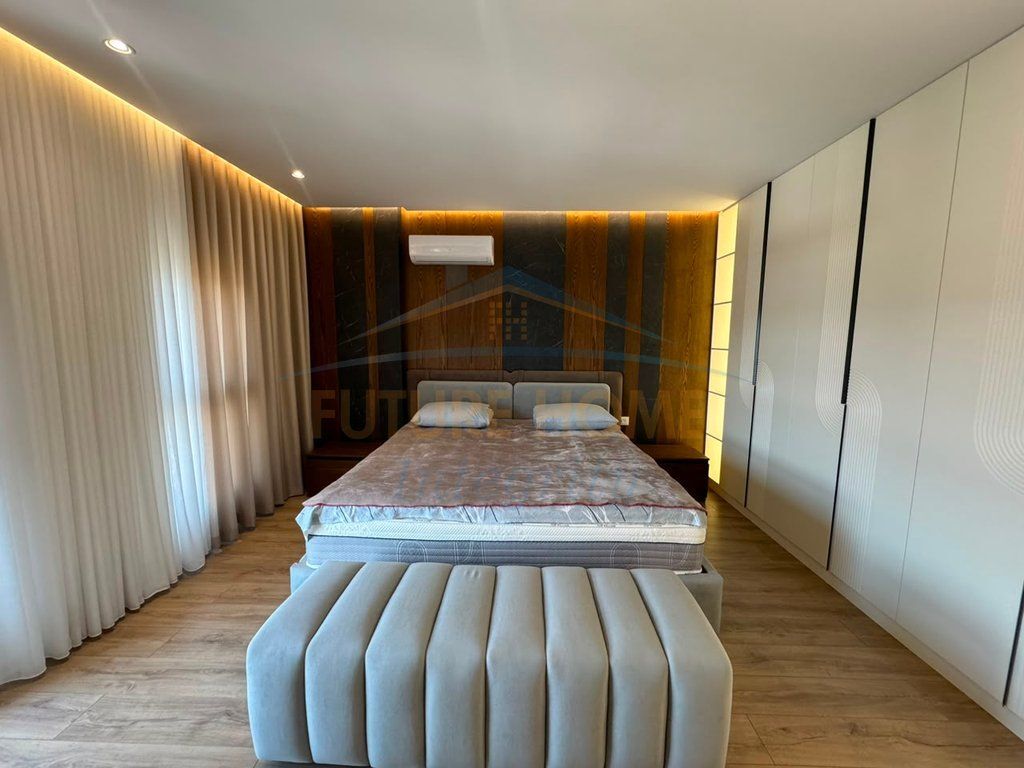 Qera, Apartament 2+1+2, Bulevardi i Ri, Tiranë.
