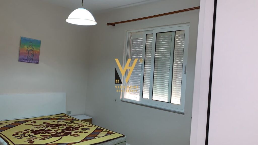 JEPET APARTAMENT 2+1 ME QERA NE VASIL SHANTO 65.000 LEKE