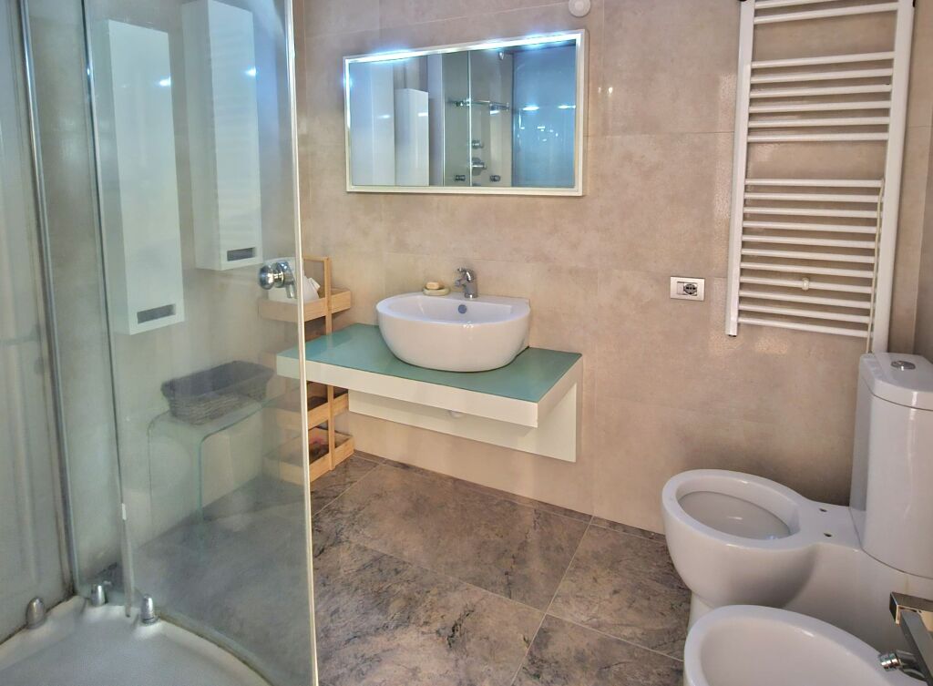 📌 SHITET APARTAMENT 2+1+2 – MYSLYM SHYRI