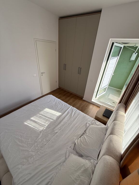 Shitet apartament i mobiluar – Rezidenca Kadiu, Alidemi